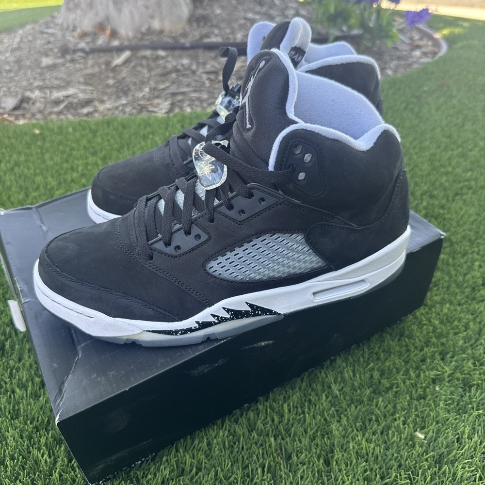 Jordan Air Jordan 5 Retro Oreo Black/Cool Grey/White Suede CT4838-011 Men's